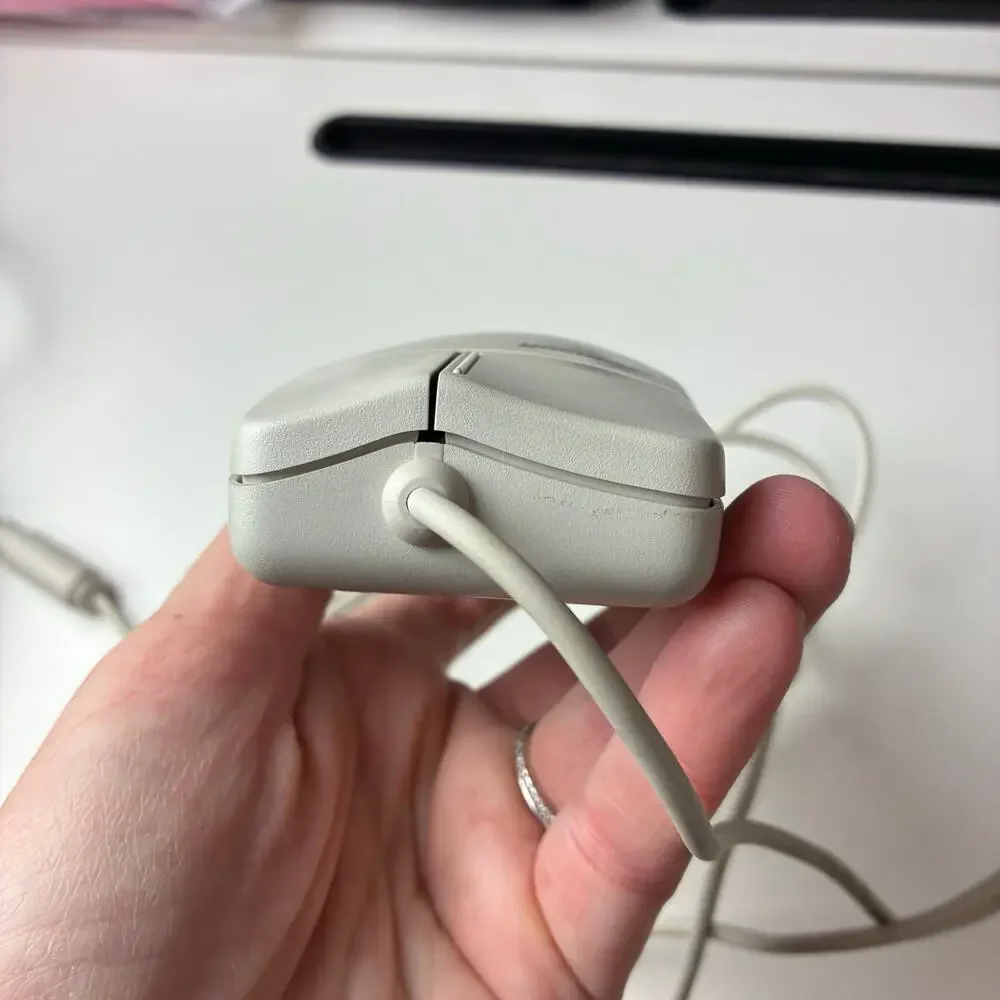 Vintg Microsoft 2.1A Mechanical Roller Ball Mouse Port Compatible Wired 2 Button